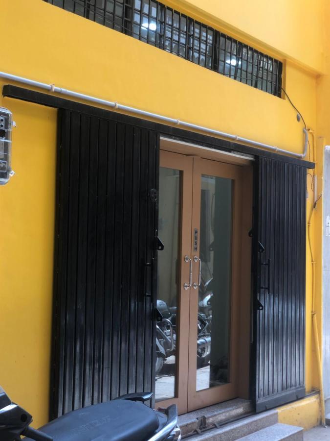 Purple Lotus Hotel Βαρανάσι Εξωτερικό φωτογραφία